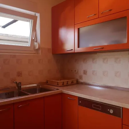 Apartment Valentin Ugljan